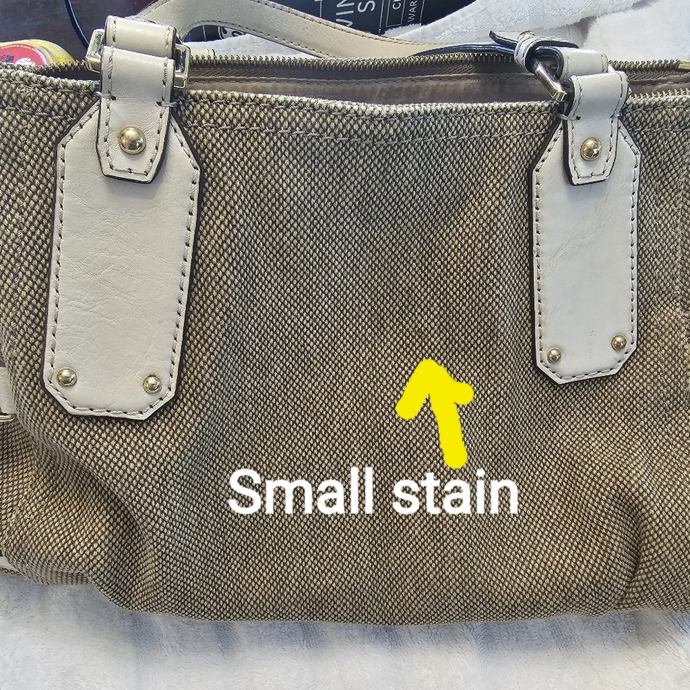 Micheal Kors Authentic Bag - Picture 11 of 13